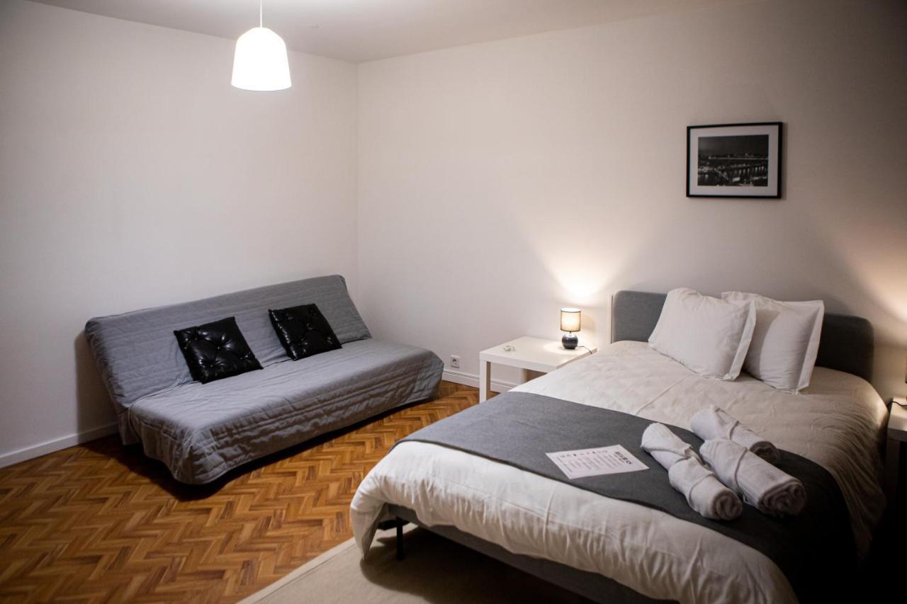 Silva'S Guest House Вила-Нова-ди-Гая Экстерьер фото